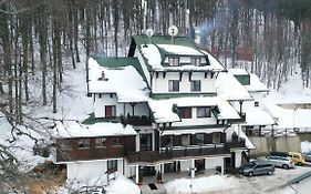 Babin Zub Hotel